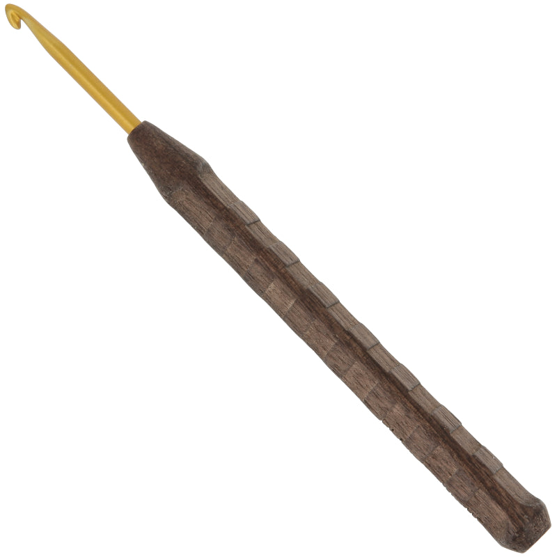 Crochet en laine, noix or 16cm