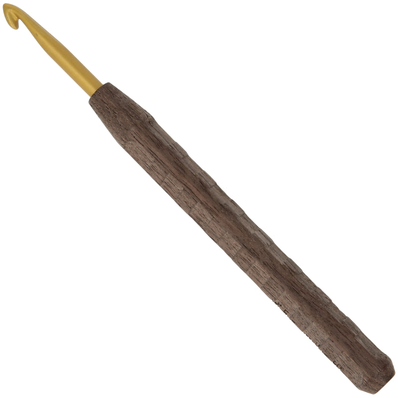 Crochet en laine, noix or 16cm